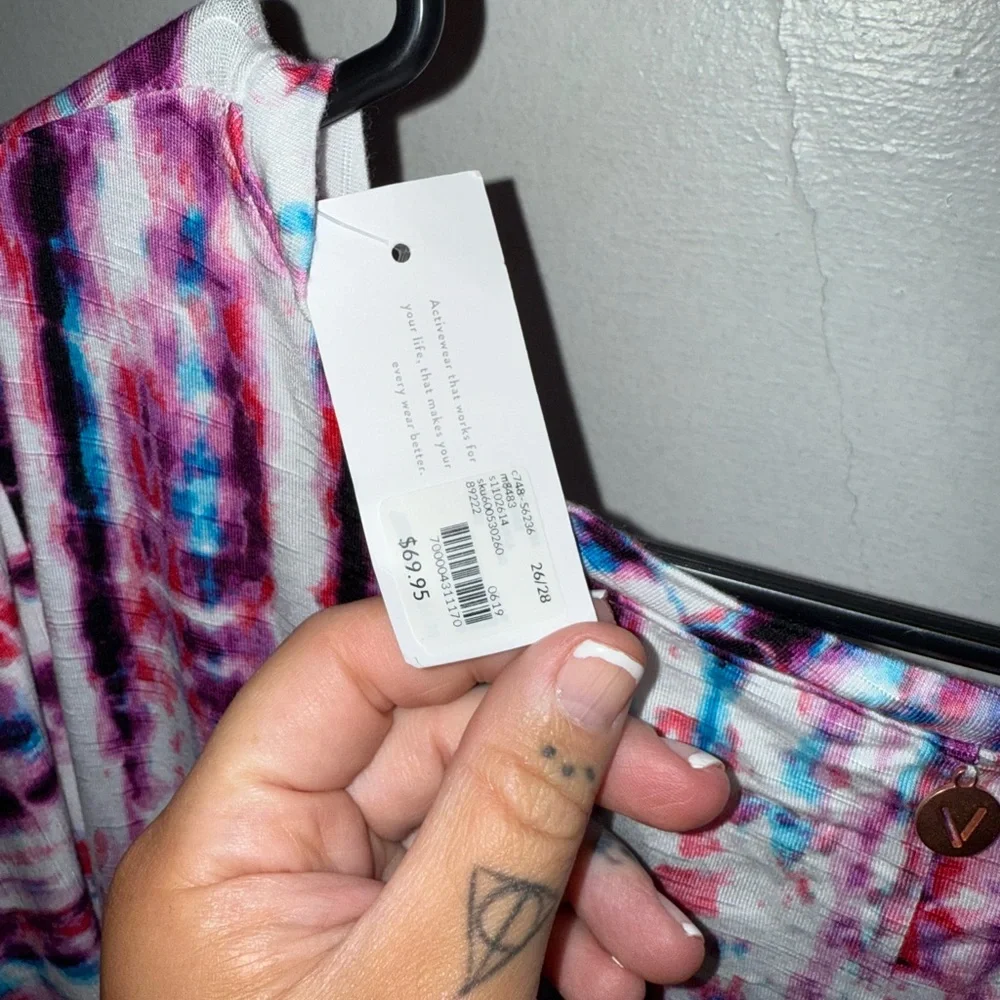 Women's Tie-Dye Dress - Livi Active - Picture 3 of 3